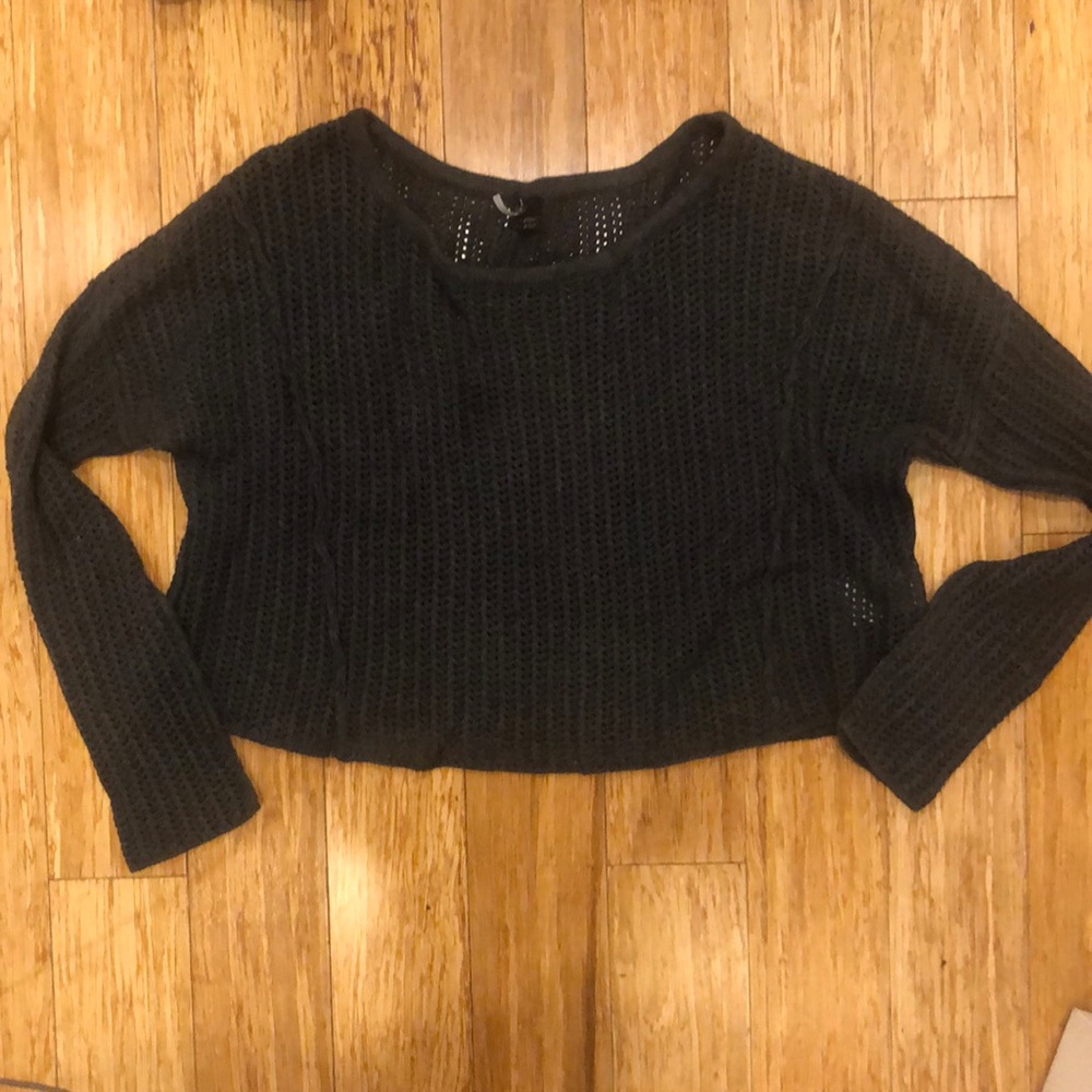 Crop knit sweater